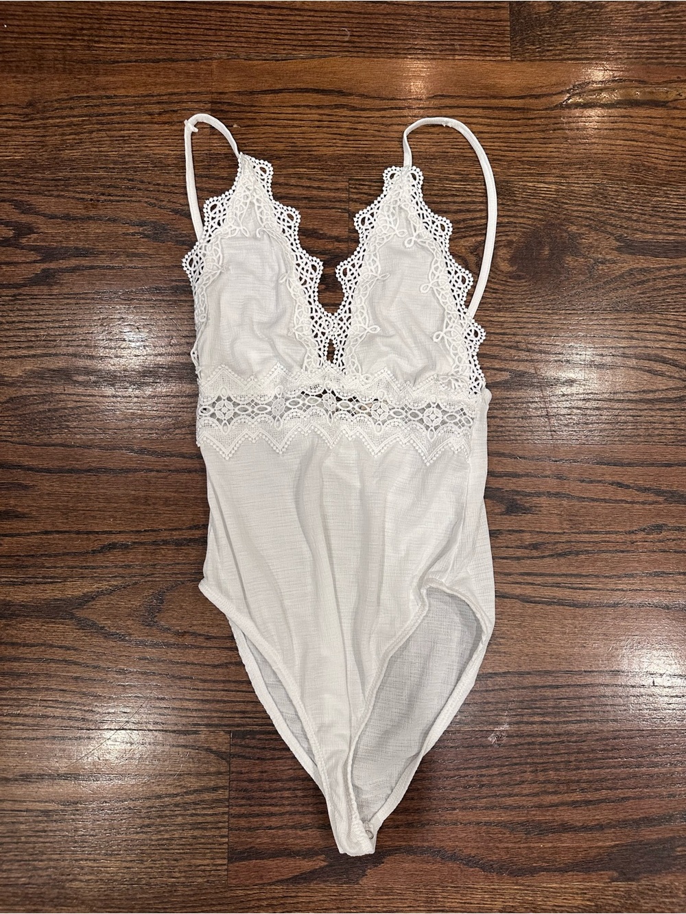 Pull&Bear White Lace-Trim Plunge Bodysuit Chemise